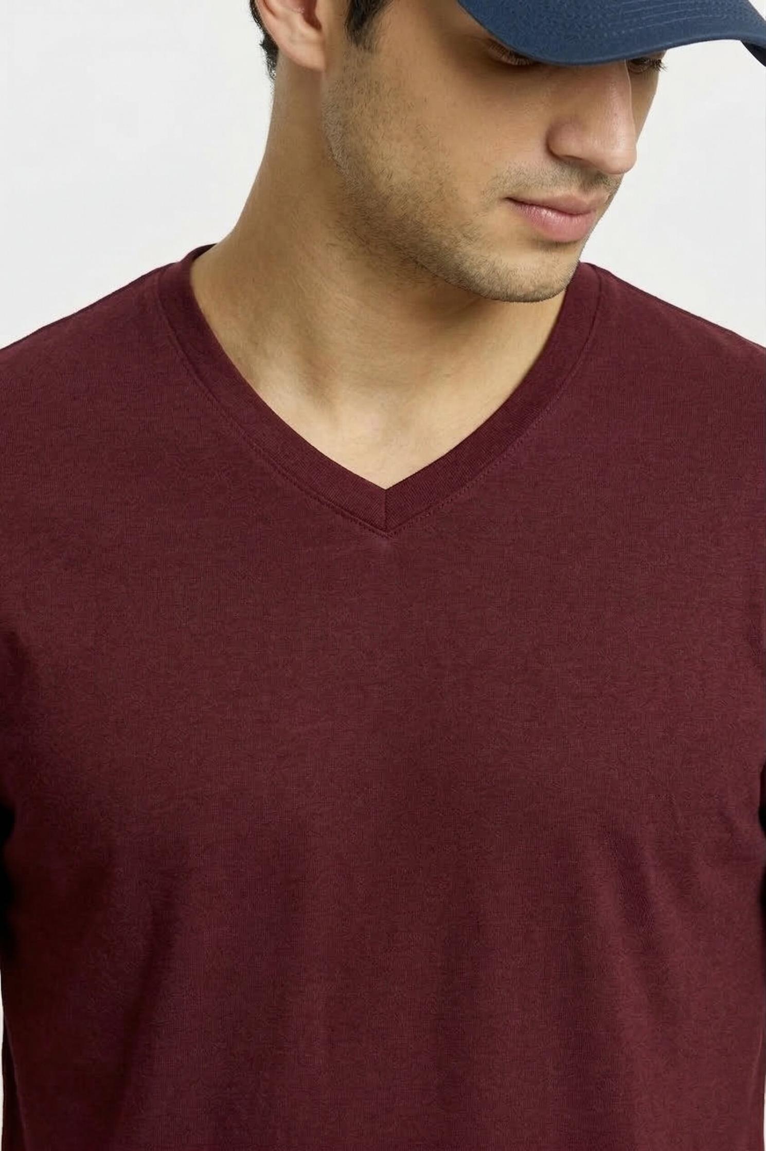 Men's Classic Cotton V-Neck T-Shirt – Maroon