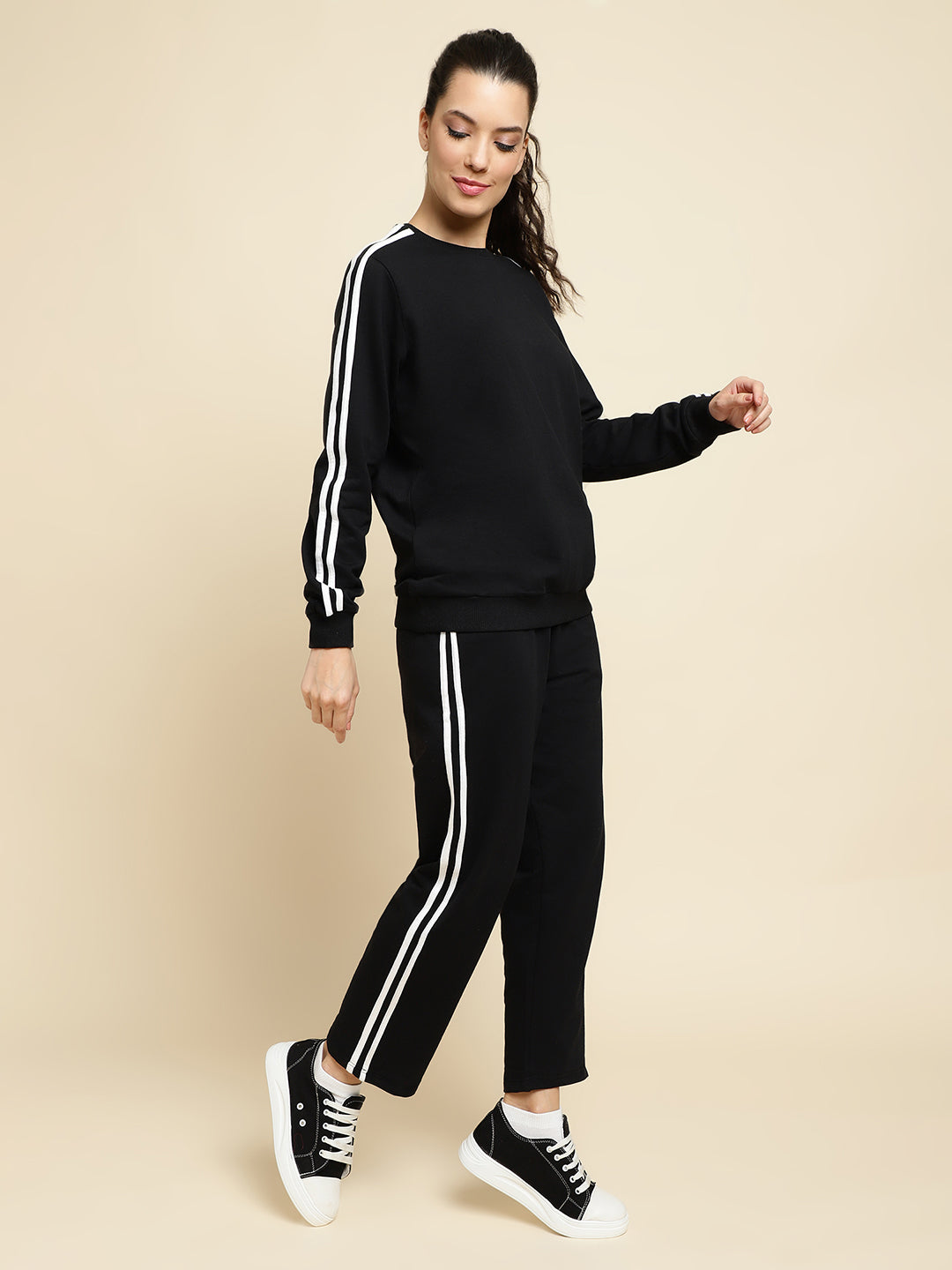 Unaone Women's Tracksuit – Black Co-ord Set