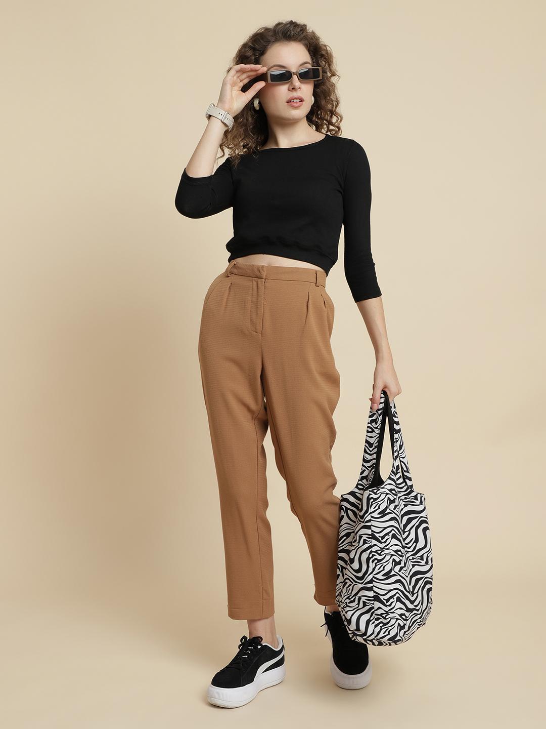 Black Ribbed Crop Top – 3/4 Sleeve