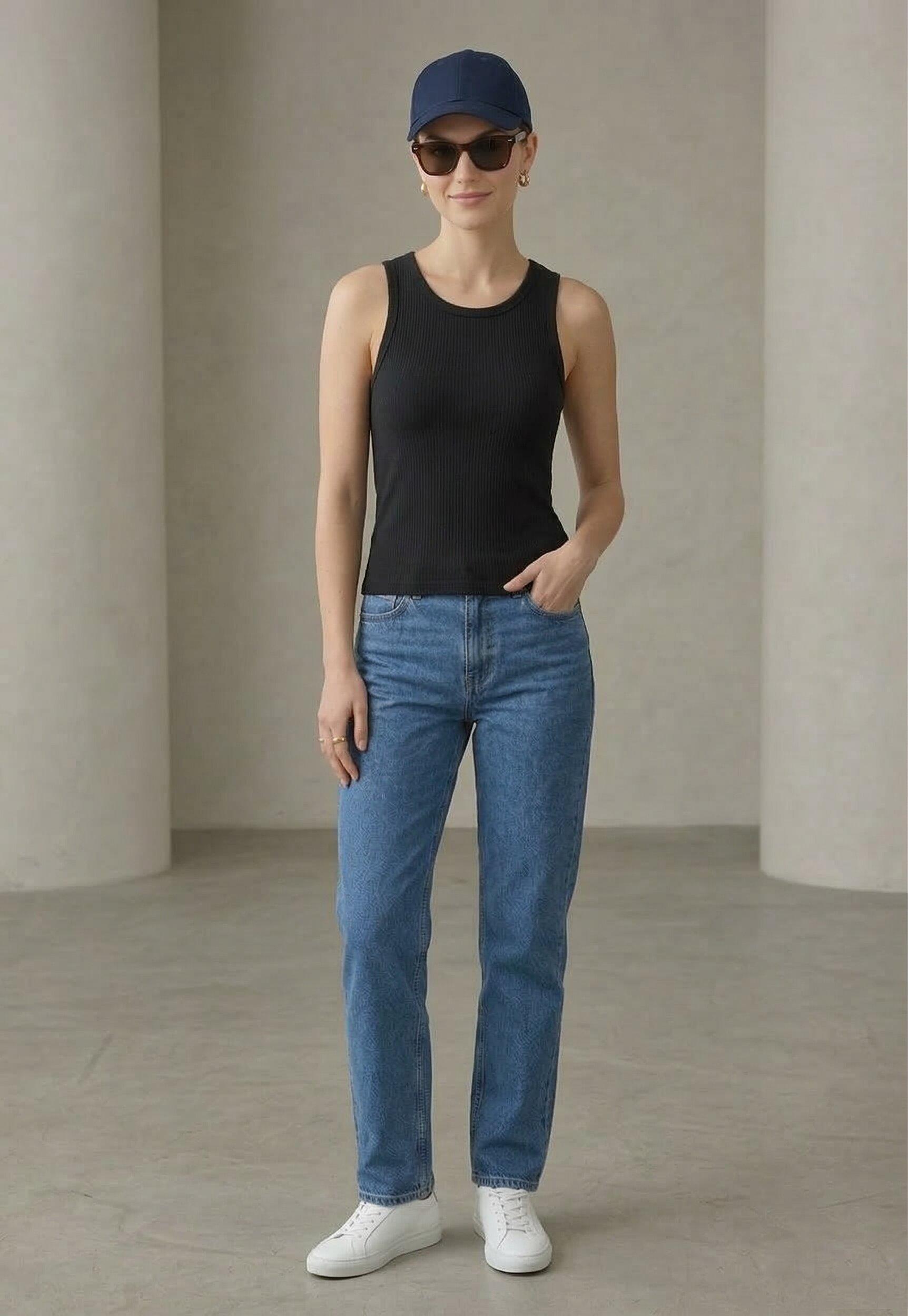 Ribbed Knit Tank Top – Black