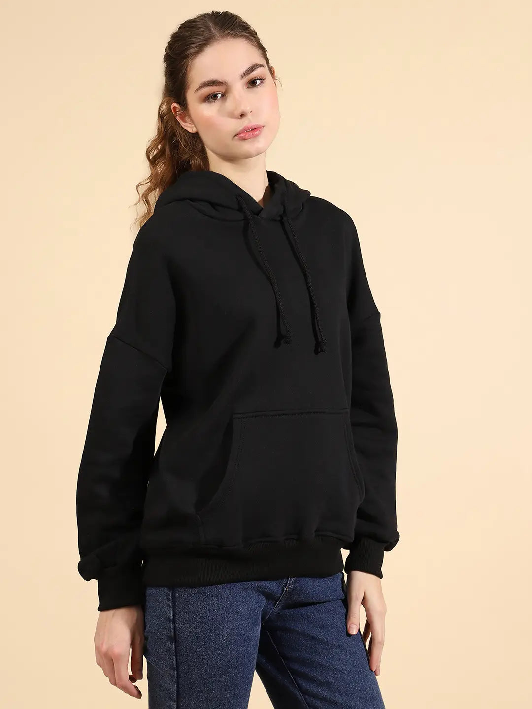 Unaone Pure Cotton Fleece Black Oversized Full Sleeve Winter Wear Hooded Sweatshirt For Women
